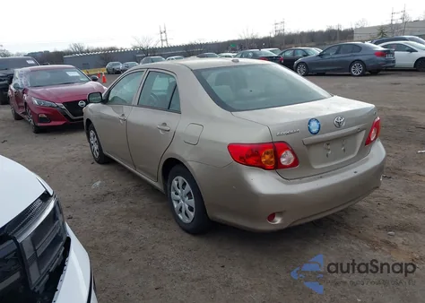 2010 Toyota Corolla Le z USA, uszkodzony, nr VIN 2T1BU4EE4AC346861
